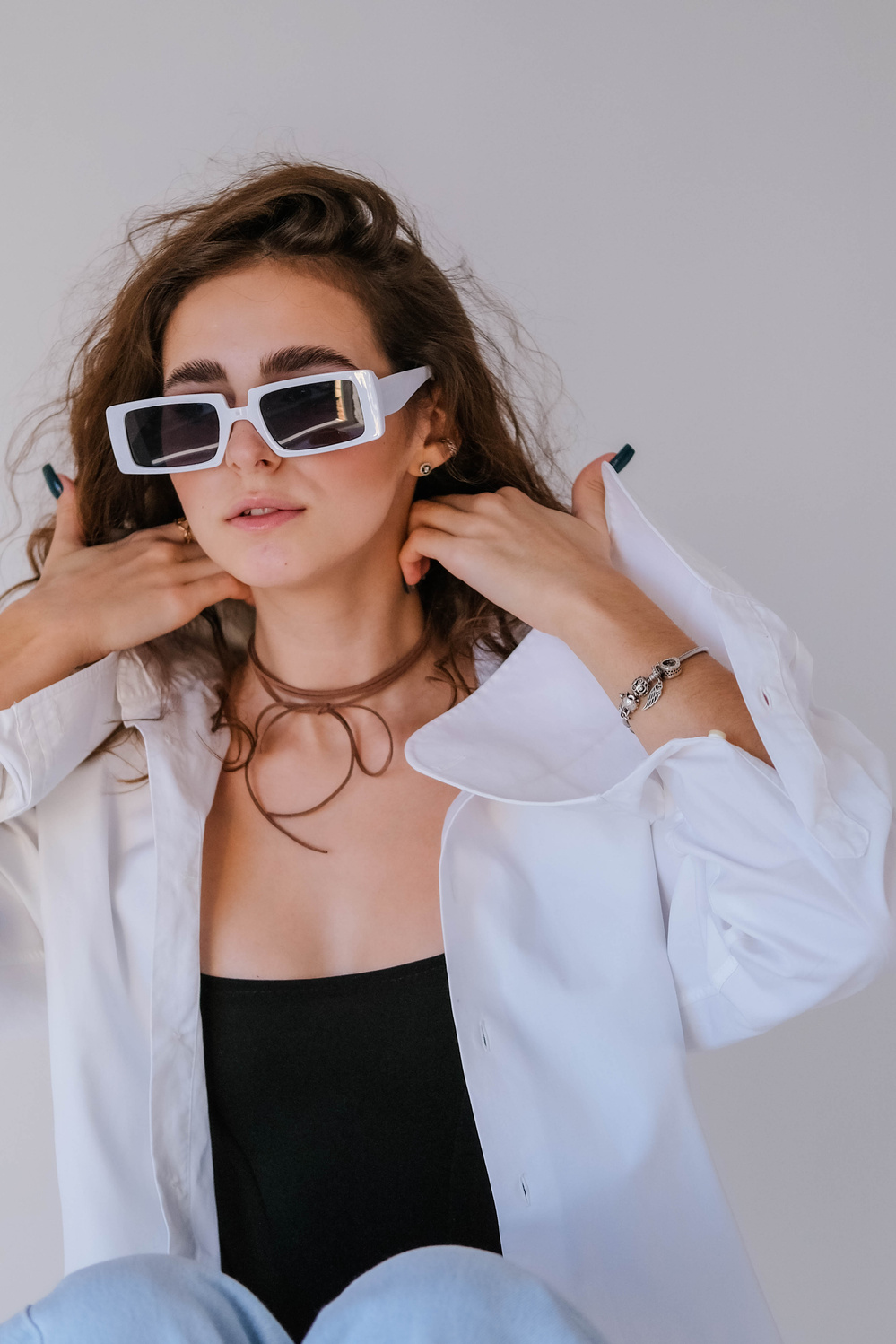 White Minimalist Fashion Girl Aesthetics